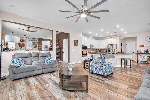 Villa ou maison à vendre à Hudson, Floride: 4 chambres, 269.42 m2 № 1898746 - photo 3
