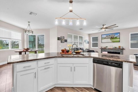 Villa ou maison à vendre à Hudson, Floride: 4 chambres, 269.42 m2 № 1898746 - photo 7