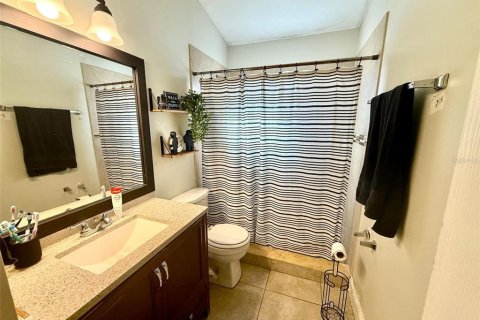 House in Orlando, Florida 4 bedrooms, 106 sq.m. № 1851668 - photo 19