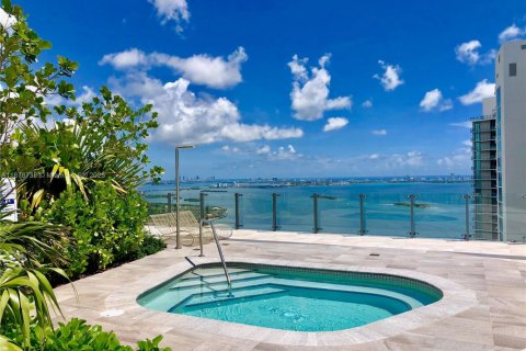 Condominio en venta en Miami, Florida, 2 dormitorios, 87.7 m2 № 2034504 - foto 28