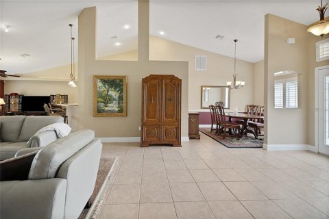Casa en venta en Lady Lake, Florida, 4 dormitorios, 191.01 m2 № 1814986 - foto 29