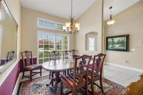 Casa en venta en Lady Lake, Florida, 4 dormitorios, 191.01 m2 № 1814986 - foto 13