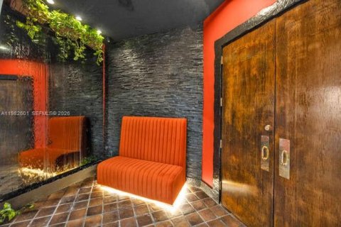 Condominio en alquiler en Miami, Florida, 2 dormitorios, 91.97 m2 № 2048537 - foto 20