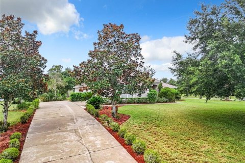 Casa en venta en Eustis, Florida, 4 dormitorios, 236.44 m2 № 1845167 - foto 20