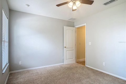 Casa en venta en Eustis, Florida, 4 dormitorios, 236.44 m2 № 1845167 - foto 29