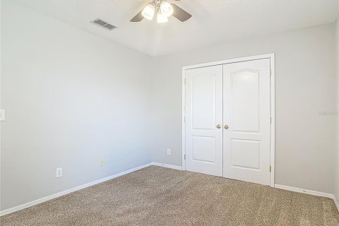 Casa en venta en Eustis, Florida, 4 dormitorios, 236.44 m2 № 1845167 - foto 28