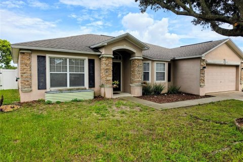 House in Lakeland, Florida 3 bedrooms, 166.76 sq.m. № 2283530