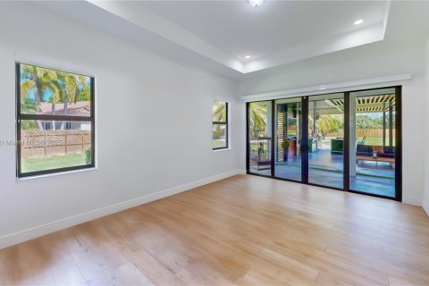 Купить виллу или дом в Хомстед, Флорида 5 спален, 297.1м2, № 1967938 - фото 30