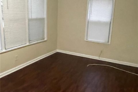 Casa en alquiler en Saint Petersburg, Florida, 2 dormitorios, 91.04 m2 № 1913061 - foto 5
