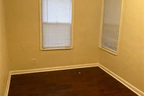 Casa en alquiler en Saint Petersburg, Florida, 2 dormitorios, 91.04 m2 № 1913061 - foto 12