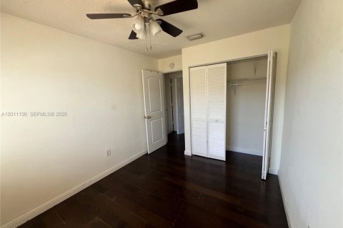 Villa ou maison à louer à Cutler Bay, Floride: 3 chambres, 112.88 m2 № 2085272 - photo 22