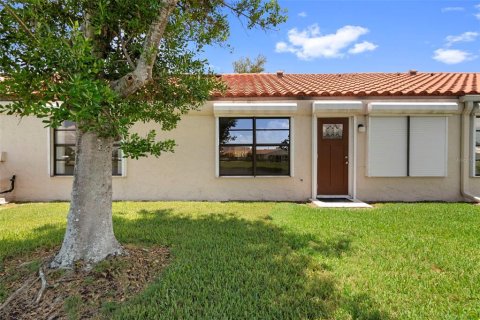 Casa en venta en Pinellas Park, Florida, 2 dormitorios, 105.17 m2 № 2156635 - foto 10