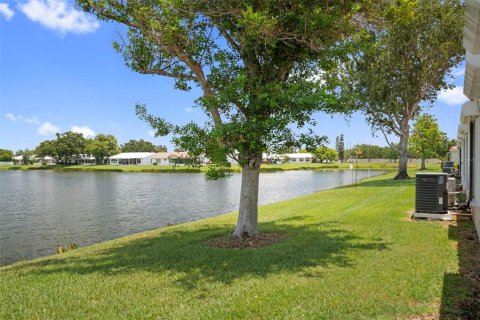 Casa en venta en Pinellas Park, Florida, 2 dormitorios, 105.17 m2 № 2156635 - foto 12