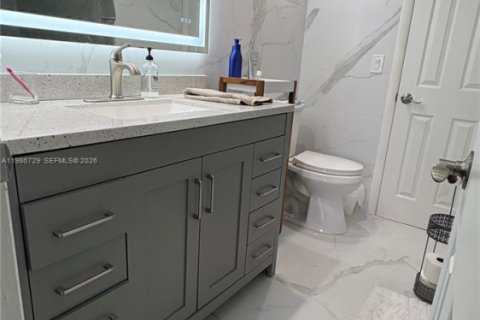 Снять в аренду кондоминиум в Бока-Ратон, Флорида 2 спальни, 120.77м2, № 2062931 - фото 15