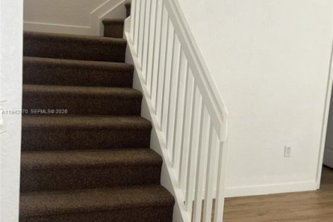 Touwnhouse à louer à Doral, Floride: 3 chambres, 137.22 m2 № 1999293 - photo 16