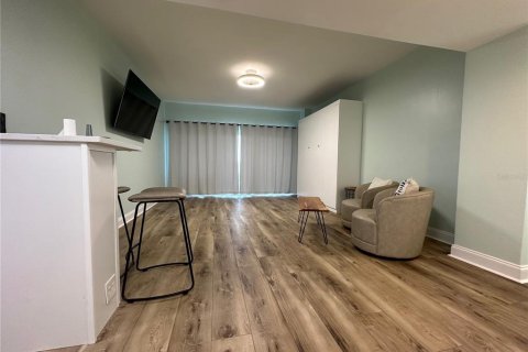 Condominio en alquiler en Clearwater, Florida, 44.13 m2 № 1295252 - foto 3