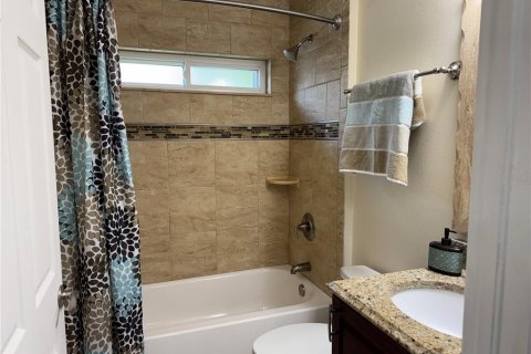 Casa en venta en Wesley Chapel, Florida, 3 dormitorios, 136.1 m2 № 1816792 - foto 16