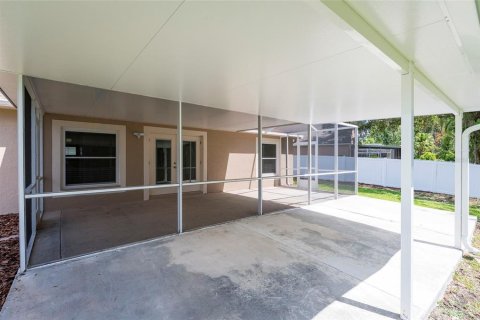 Casa en venta en Wesley Chapel, Florida, 3 dormitorios, 136.1 m2 № 1816792 - foto 19