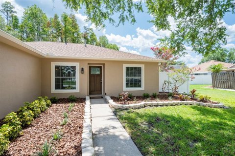 Casa en venta en Wesley Chapel, Florida, 3 dormitorios, 136.1 m2 № 1816792 - foto 3