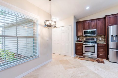 Casa en venta en Wesley Chapel, Florida, 3 dormitorios, 136.1 m2 № 1816792 - foto 7