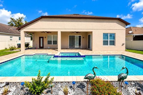 Villa ou maison à vendre à Orlando, Floride: 5 chambres, 295.62 m2 № 2388338 - photo 2