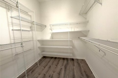 Villa ou maison à vendre à Orlando, Floride: 5 chambres, 295.62 m2 № 2388338 - photo 29