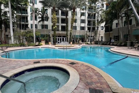 Condo in Plantation, Florida, 2 bedrooms  № 1761758 - photo 26