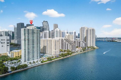 Снять в аренду кондоминиум в Майами, Флорида 2 спальни, 89.19м2, № 1991969 - фото 3