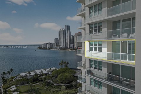 Снять в аренду кондоминиум в Майами, Флорида 2 спальни, 89.19м2, № 1991969 - фото 5