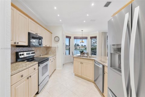 Villa ou maison à vendre à Coconut Creek, Floride: 4 chambres, 203.83 m2 № 1993327 - photo 13