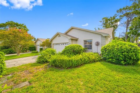 Townhouse in Clearwater, Florida 4 bedrooms, 165.74 sq.m. № 1827736 - photo 7