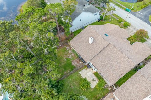 Townhouse in Clearwater, Florida 4 bedrooms, 165.74 sq.m. № 1827736 - photo 14