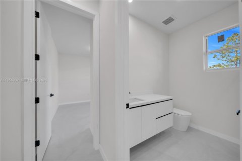 Casa en venta en Lehigh Acres, Florida, 3 dormitorios № 2153326 - foto 18