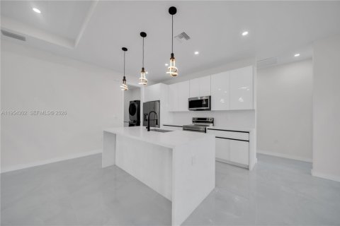 Casa en venta en Lehigh Acres, Florida, 3 dormitorios № 2153326 - foto 10