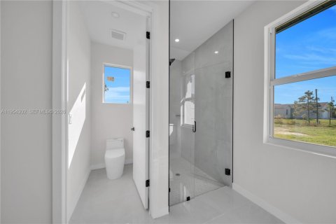 Casa en venta en Lehigh Acres, Florida, 3 dormitorios № 2153326 - foto 30