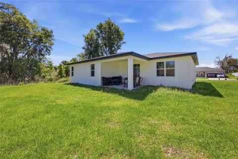 House in Ocala, Florida 4 bedrooms, 155.15 sq.m. № 2096498 - photo 23