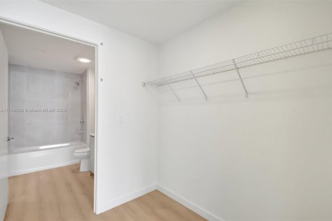 Appartement à louer à Lake Worth, Floride: 1 chambre, 66.89 m2 № 1864547 - photo 9