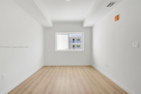 Appartement à louer à Lake Worth, Floride: 1 chambre, 66.89 m2 № 1864547 - photo 6