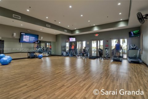 Villa ou maison à vendre à Cutler Bay, Floride: 5 chambres, 438.22 m2 № 1999369 - photo 15