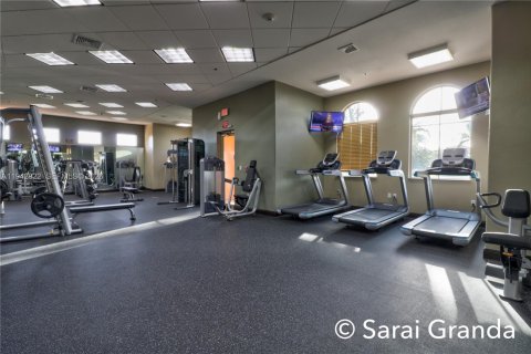 Villa ou maison à vendre à Cutler Bay, Floride: 5 chambres, 438.22 m2 № 1999369 - photo 17