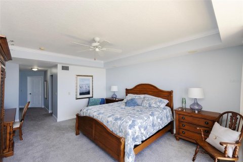 Condo in Daytona Beach, Florida, 3 bedrooms  № 1781057 - photo 23