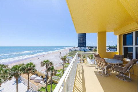 Condo in Daytona Beach, Florida, 3 bedrooms  № 1781057 - photo 10