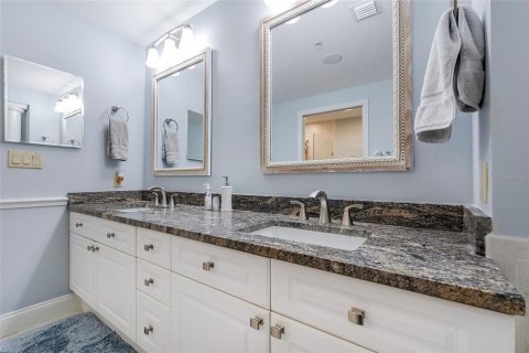 Condo in Daytona Beach, Florida, 3 bedrooms  № 1781057 - photo 26