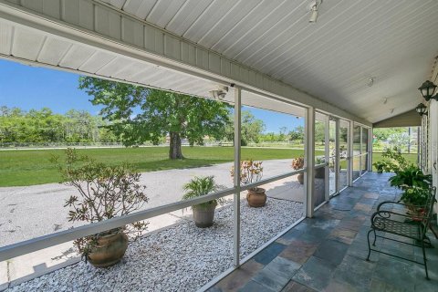 Villa ou maison à vendre à Kissimmee, Floride: 4 chambres, 302.12 m2 № 1389066 - photo 22