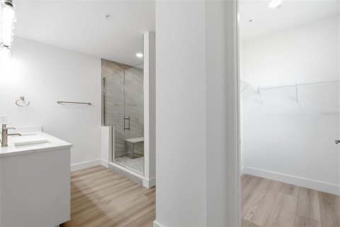 Condominio en venta en Madeira Beach, Florida, 2 dormitorios, 155.8 m2 № 2371665 - foto 27
