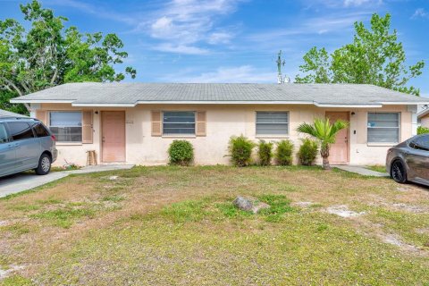 Immobilier commercial à vendre à Bradenton, Floride: 4 chambres, 139.35 m2 № 1684652 - photo 7