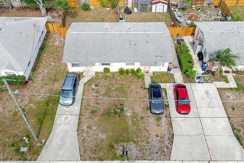 Immobilier commercial à vendre à Bradenton, Floride: 4 chambres, 139.35 m2 № 1684652 - photo 4