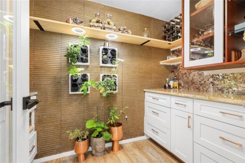 Casa en venta en Nokomis, Florida, 6 dormitorios, 345.22 m2 № 2201703 - foto 17