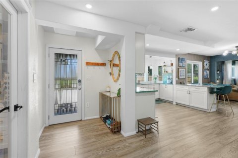 Casa en venta en Nokomis, Florida, 6 dormitorios, 345.22 m2 № 2201703 - foto 5