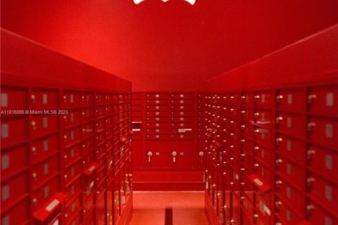 Copropriété à vendre à Miami, Floride: 1 chambre, 69.86 m2 № 1960623 - photo 4